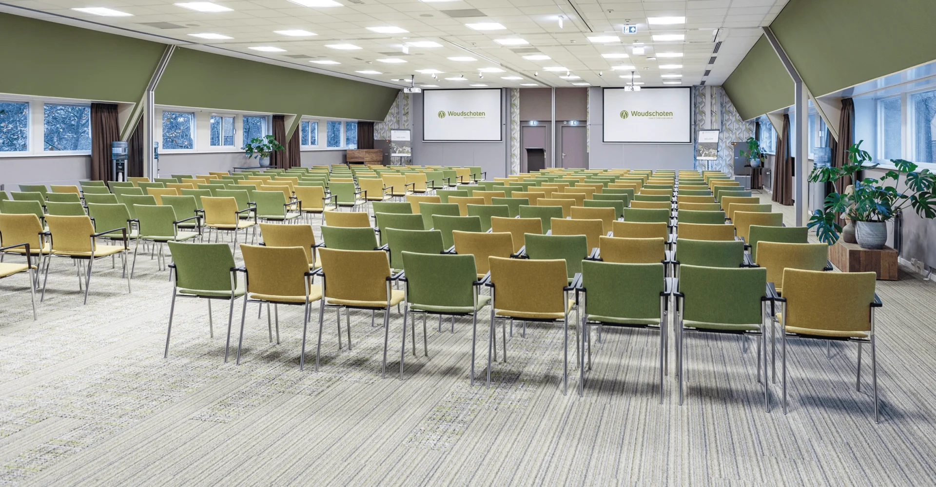 Deze afbeelding heeft een leeg alt-attribuut; de bestandsnaam is trf-meetings-foto-40-1030x536.png