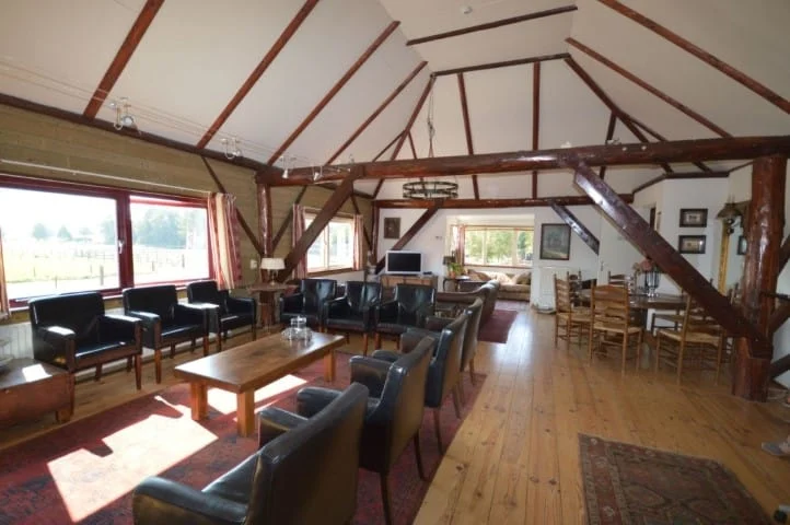 20190527075309_huiskamer_002 Medium (Klein)