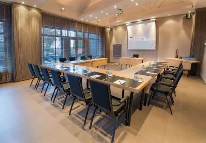 5ff2da698b3b76e8cdb9d0576e73d737_L (Small)