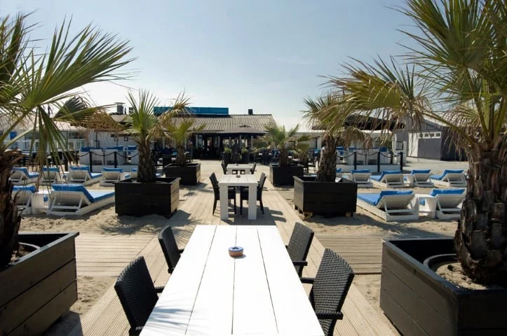 BeachClubRoyal_01 (Small)