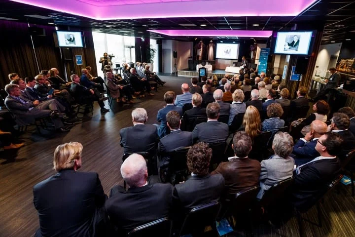 kyocera-stadion01 (Small)