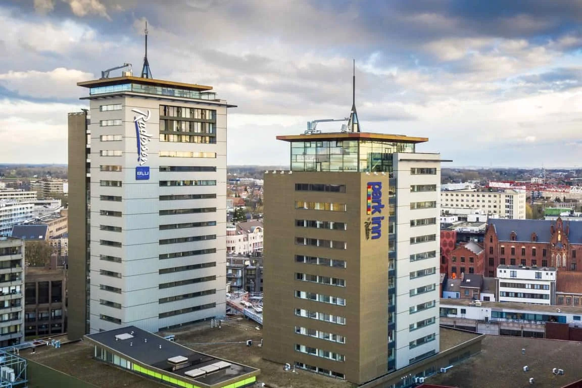 Radisson-Blu-Hotel-Hasselt-en-Park-Inn-by-Radisson-Hasselt (Medium)